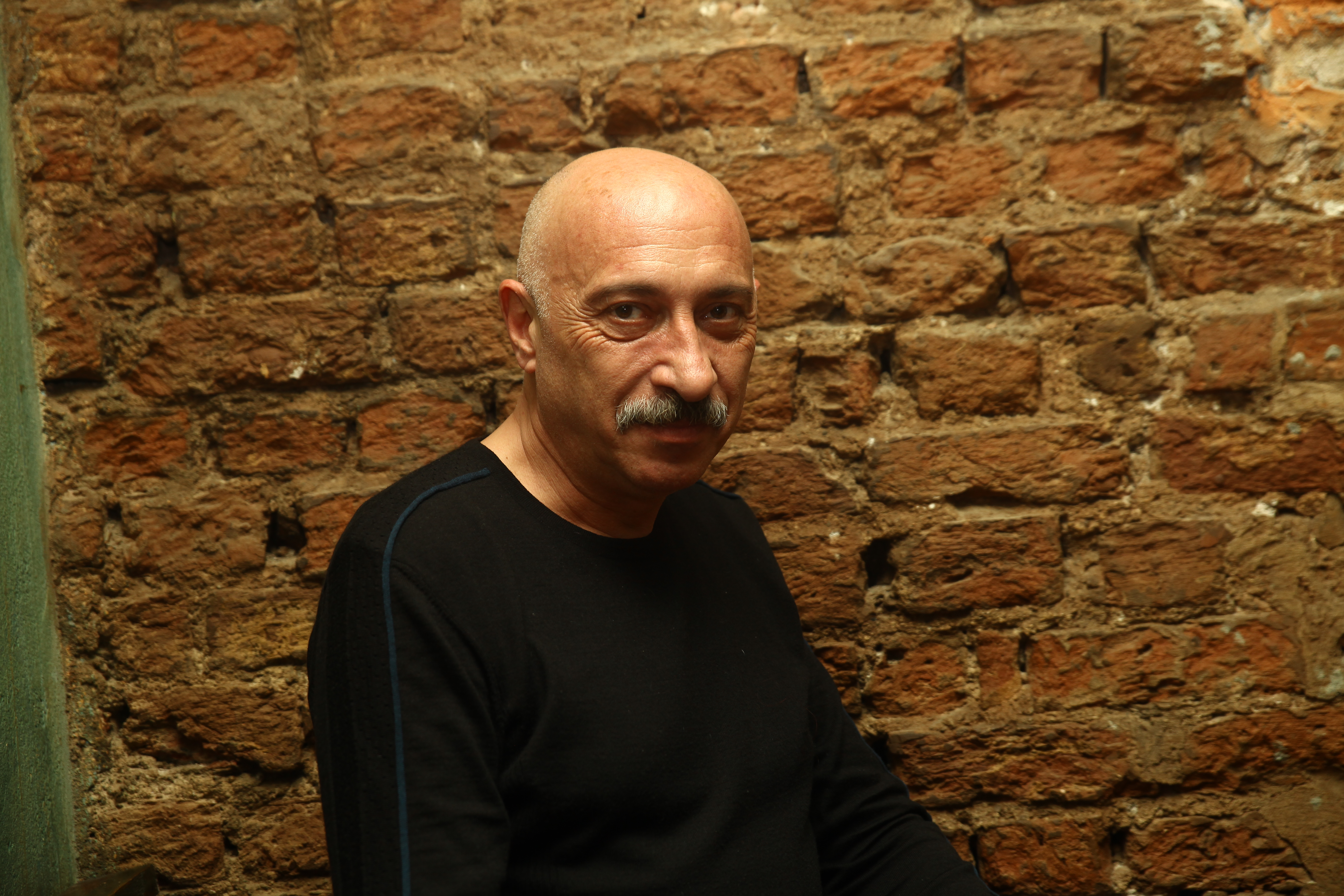 altay öktem.JPG