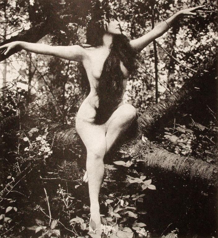 Annette_Kellerman-A-Daughter-of-the-Gods-1916